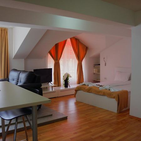 Ammotti Hotel Ohrid Buitenkant foto