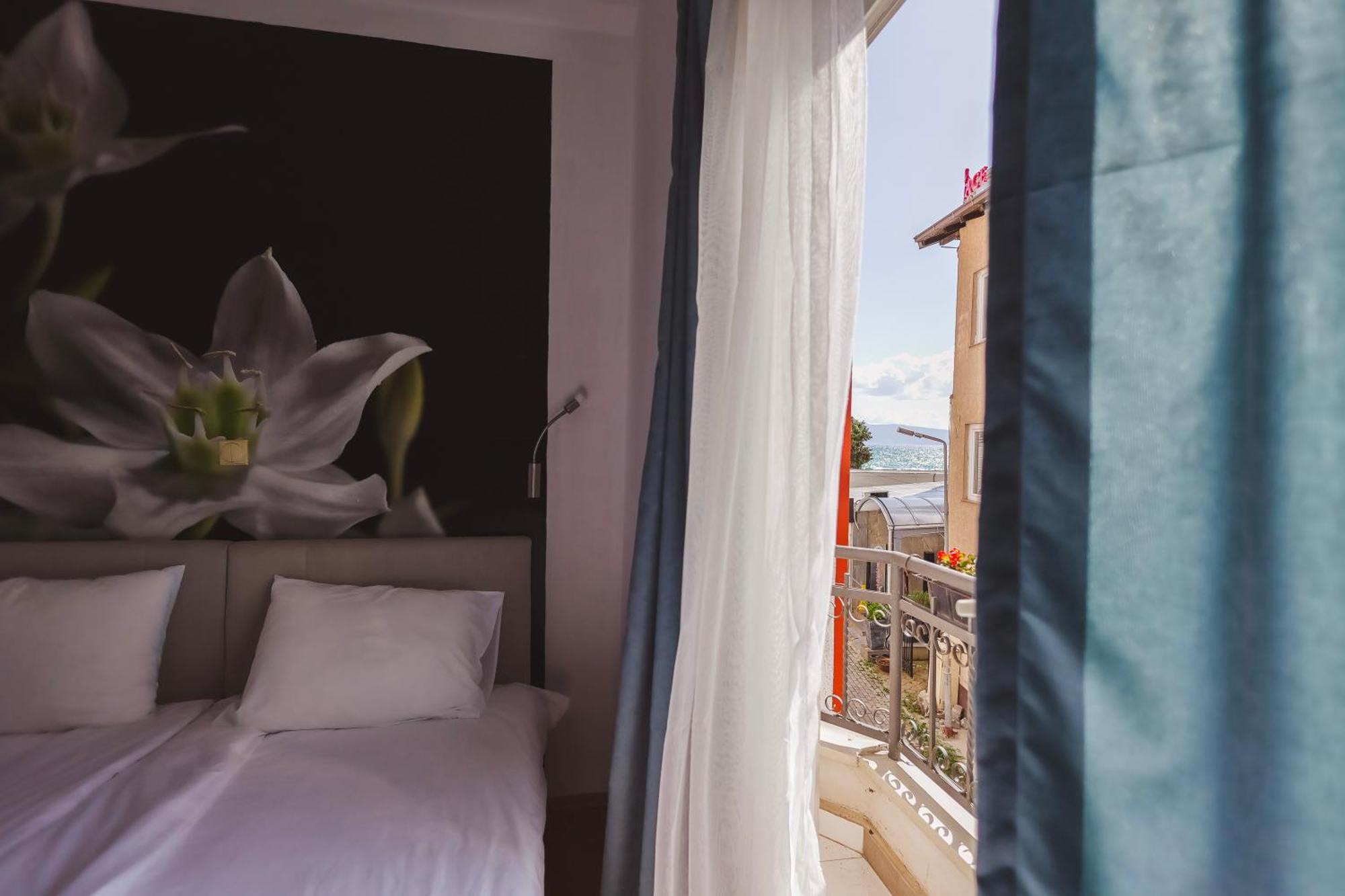Ammotti Hotel Ohrid Buitenkant foto