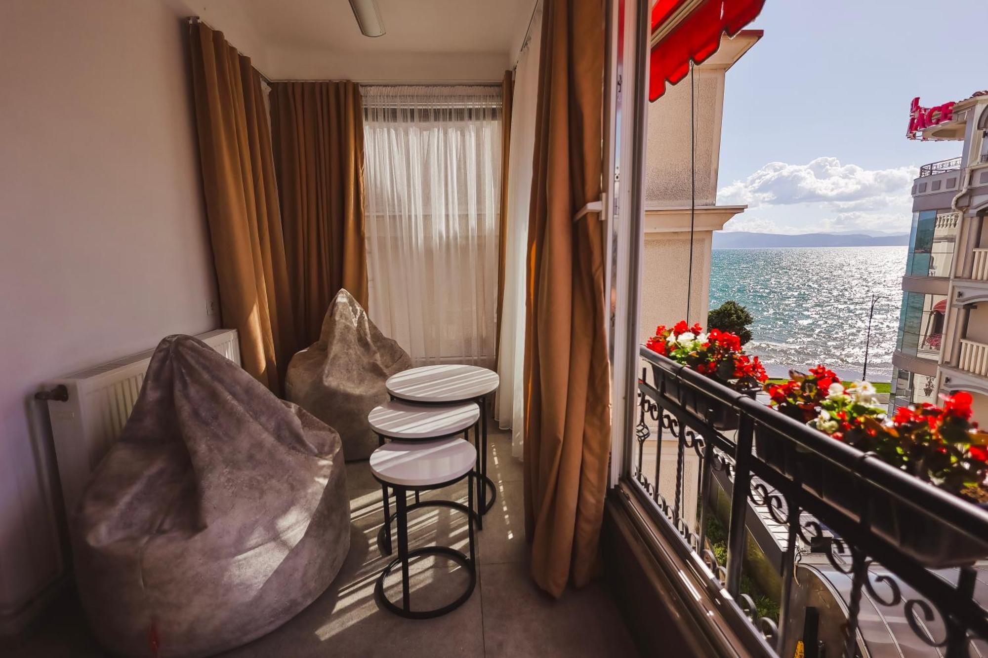 Ammotti Hotel Ohrid Buitenkant foto