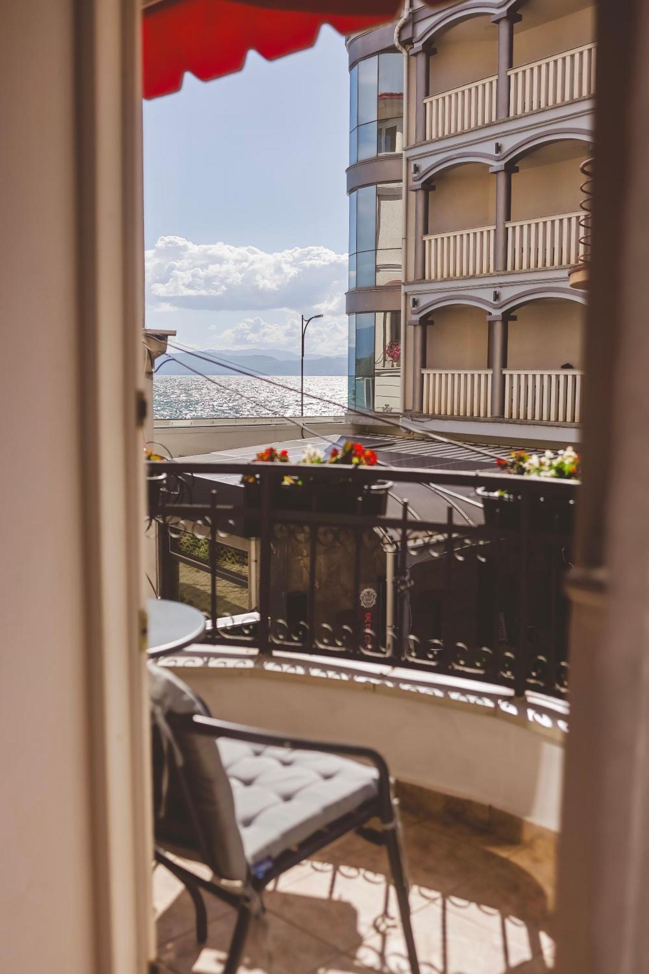 Ammotti Hotel Ohrid Buitenkant foto