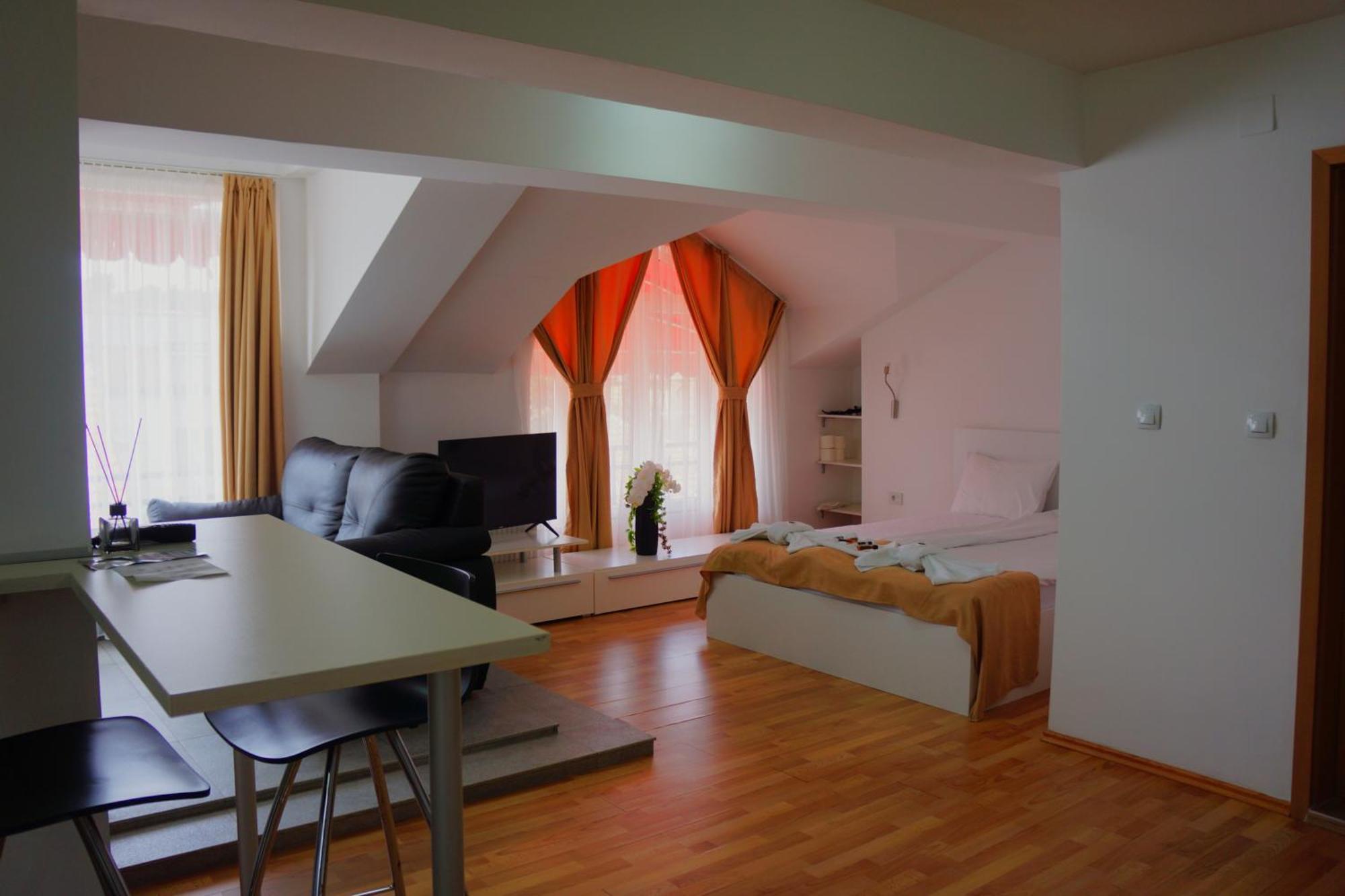 Ammotti Hotel Ohrid Buitenkant foto